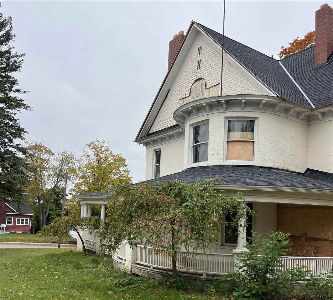 East Jordan MI, 209 Esterly Street