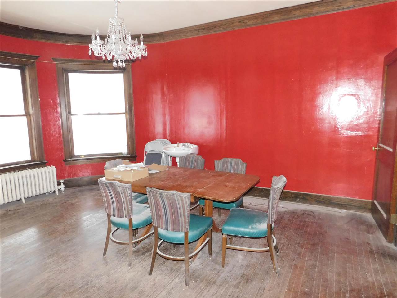 209 Esterly Street East Jordan MI 49727