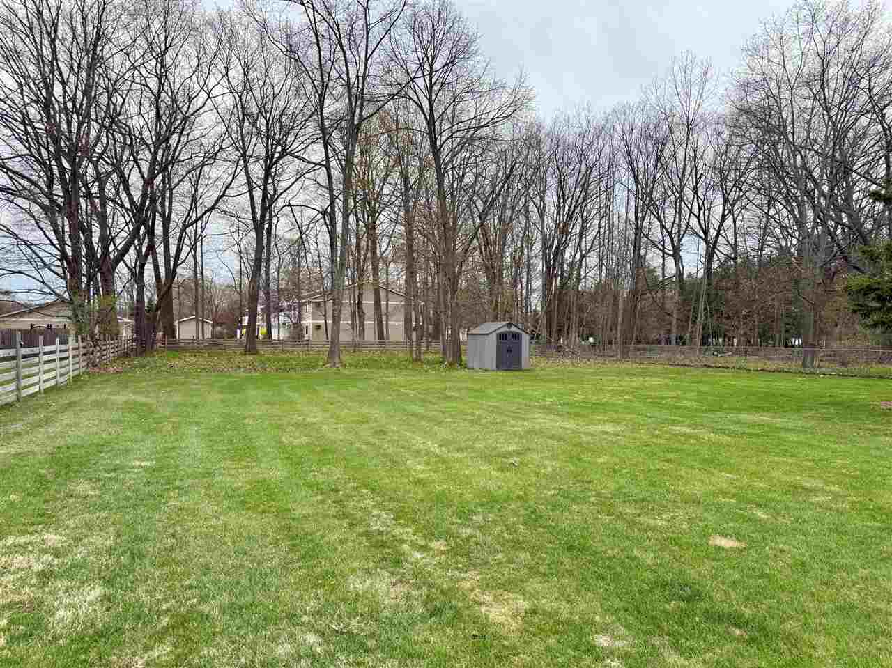 638 Division Charlevoix MI 49720
