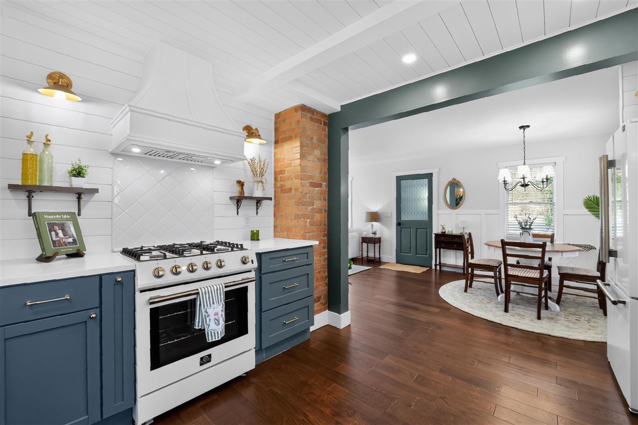 1115 Waukazoo Avenue Petoskey MI 49770