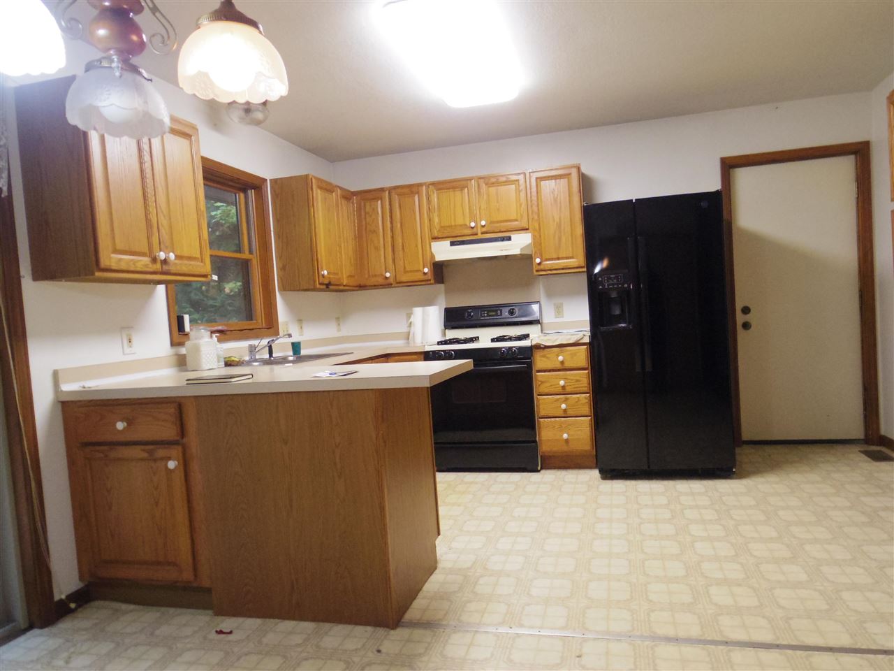 13208 Bay Street Charlevoix MI 49720