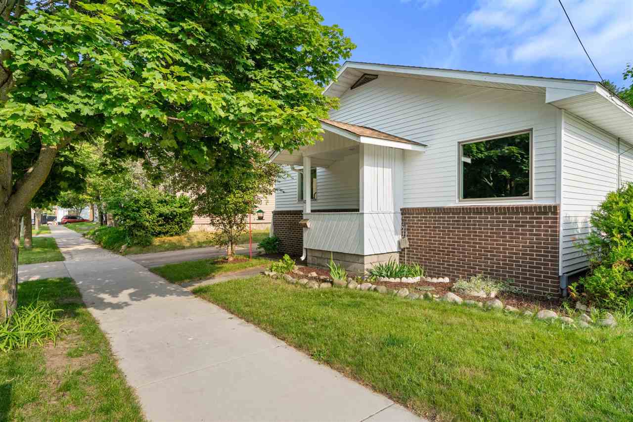 112 Fulton Street Petoskey MI 49770