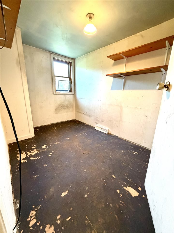 4563 Loeb Road Charlevoix MI 49720
