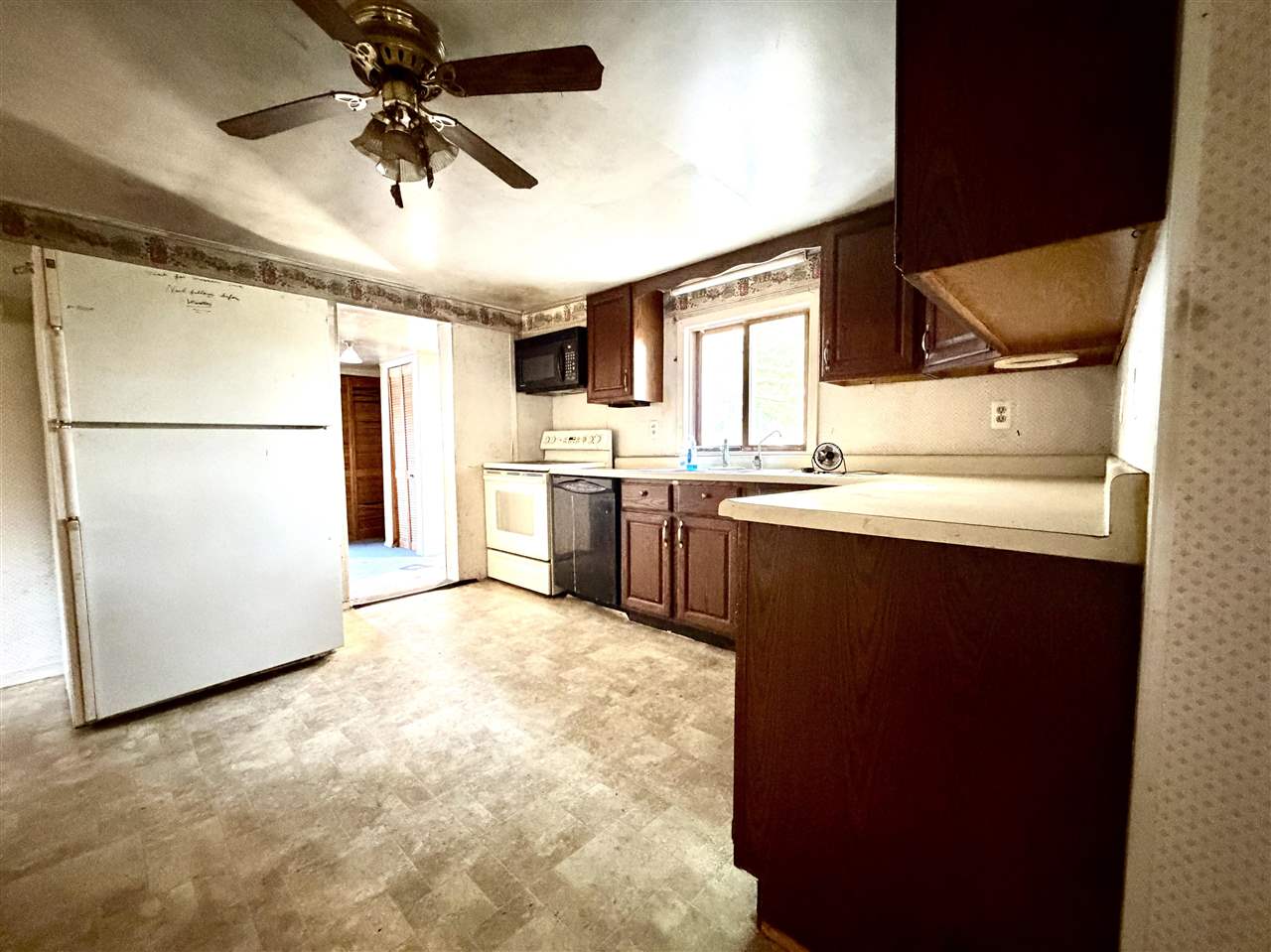 4563 Loeb Road Charlevoix MI 49720