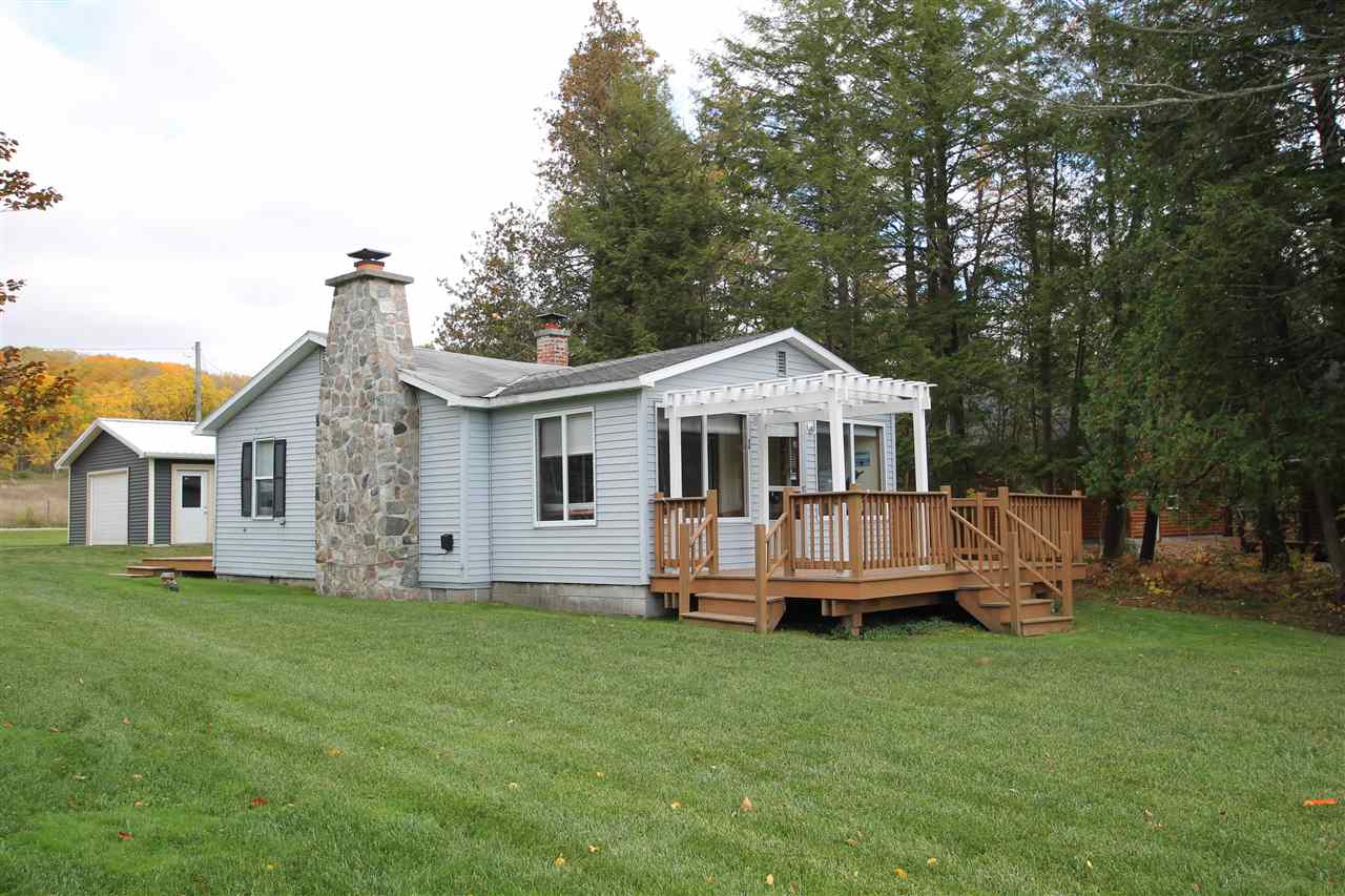 4881 Murray Lane East Jordan MI 49727