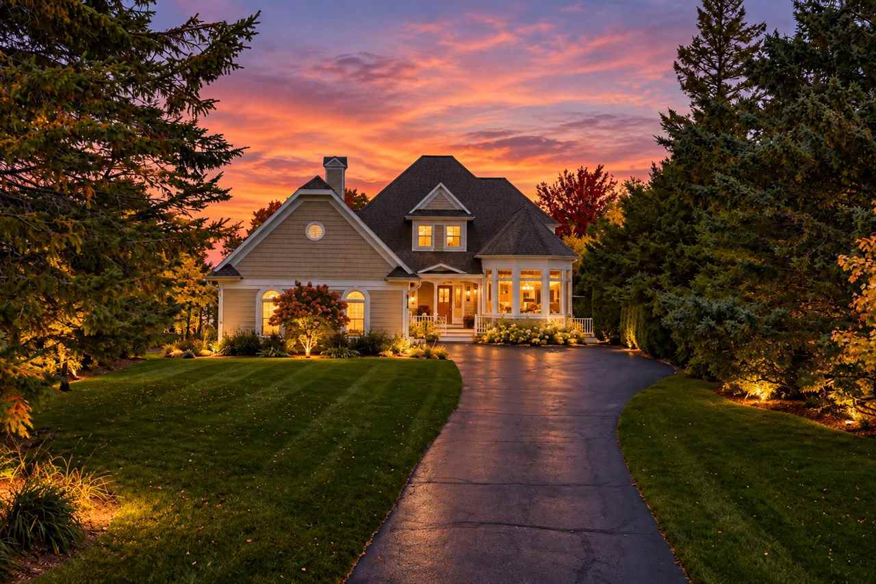 902 Bluffs Court Bay Harbor MI 49770