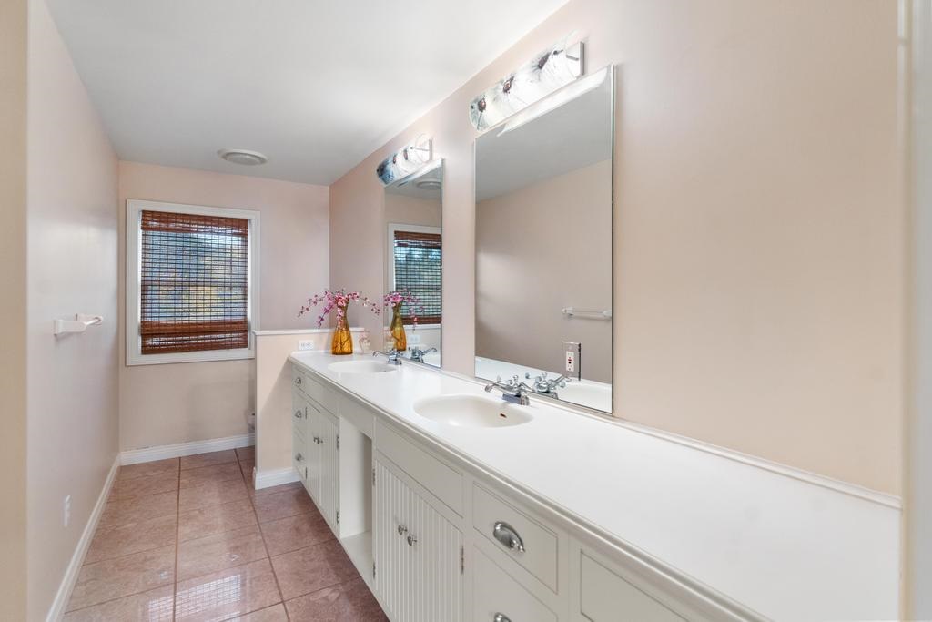 902 Bluffs Court Bay Harbor MI 49770