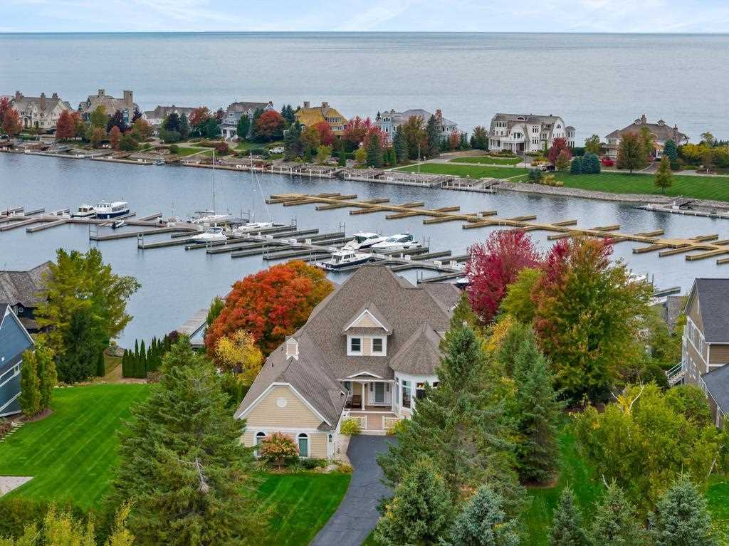 902 Bluffs Court Bay Harbor MI 49770