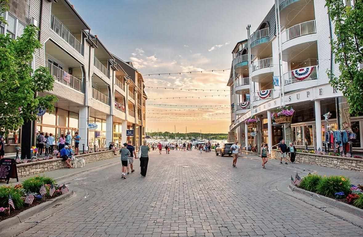 902 Bluffs Court Bay Harbor MI 49770