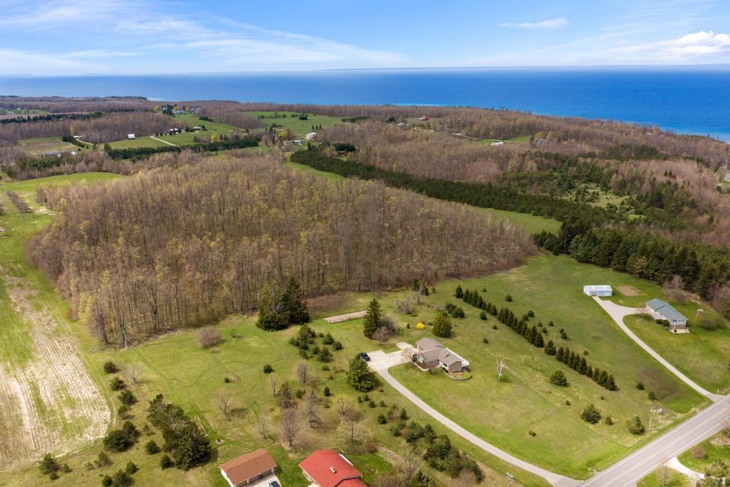 10675 Murray Road Charlevoix MI 49720