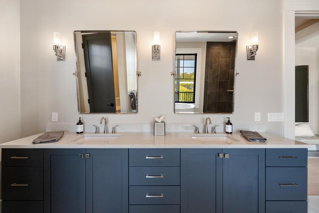716 E Beach Street Bay Harbor MI 49770