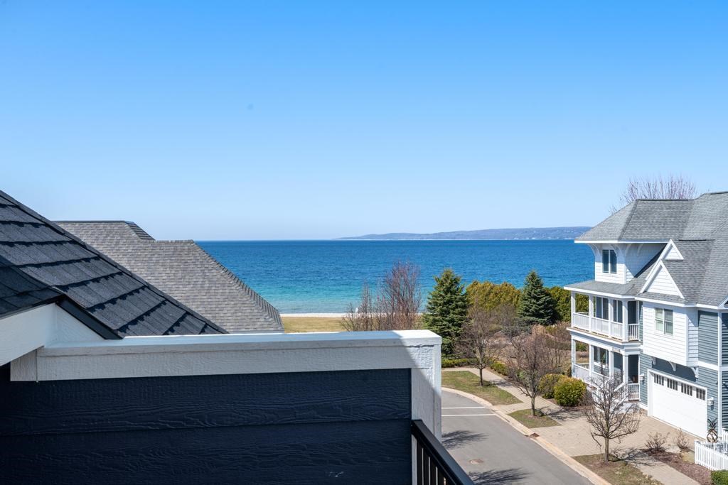 716 E Beach Street Bay Harbor MI 49770
