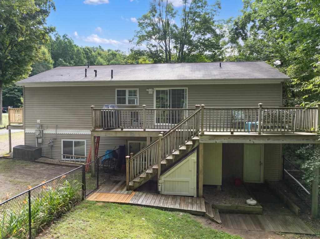 270 Highlands Pike Harbor Springs MI 49770