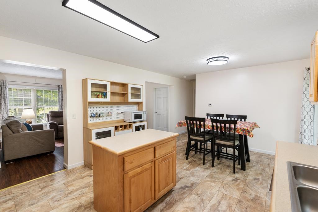 270 Highlands Pike Harbor Springs MI 49770