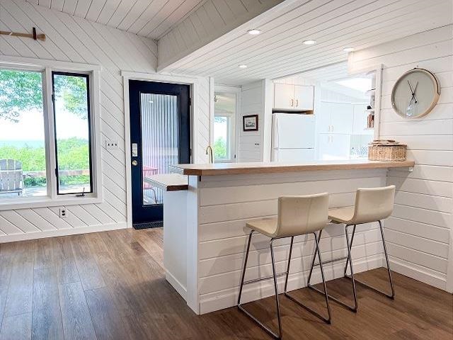 2601 N Lake Shore Drive Harbor Springs MI 49740