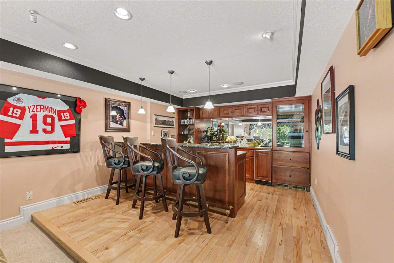 5654 Cherry Court Petoskey MI 49770