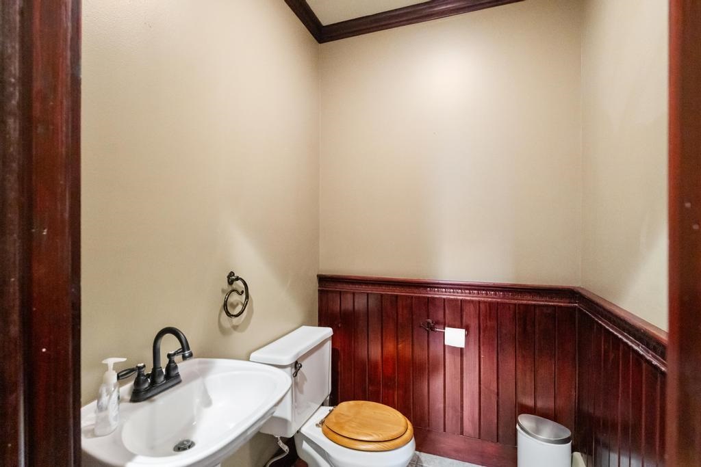 1411 Woodview Court Petoskey MI 49770