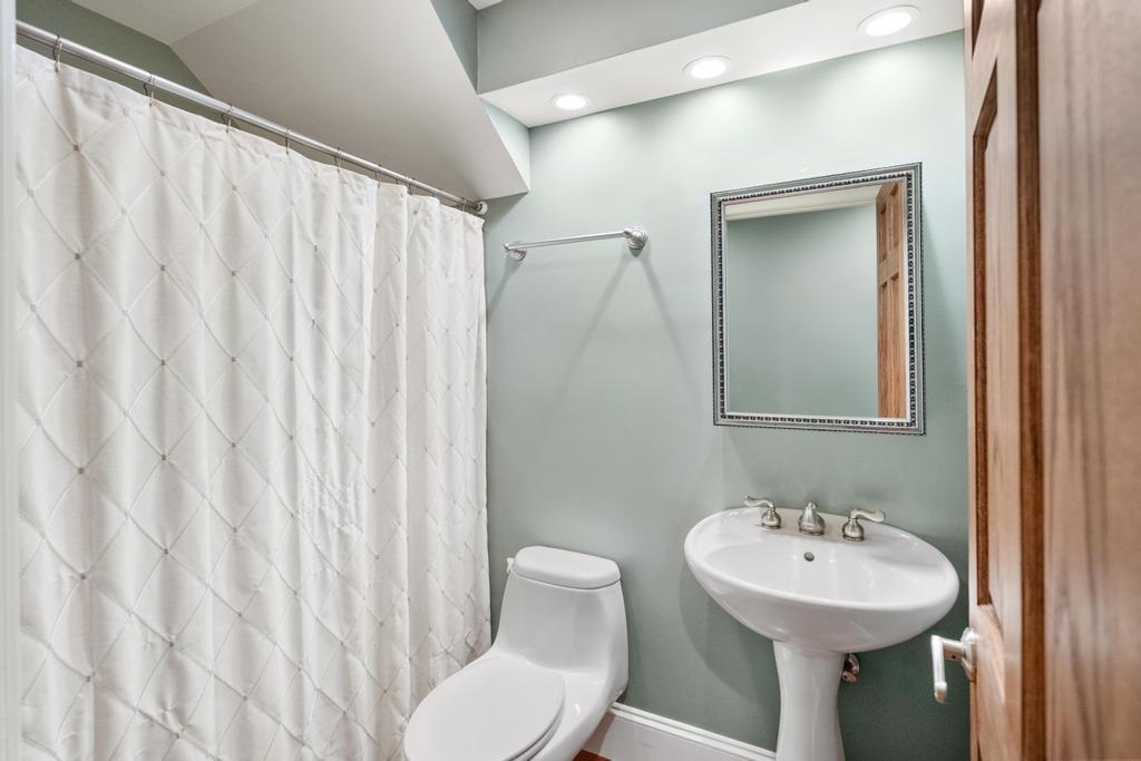 1411 Woodview Court Petoskey MI 49770