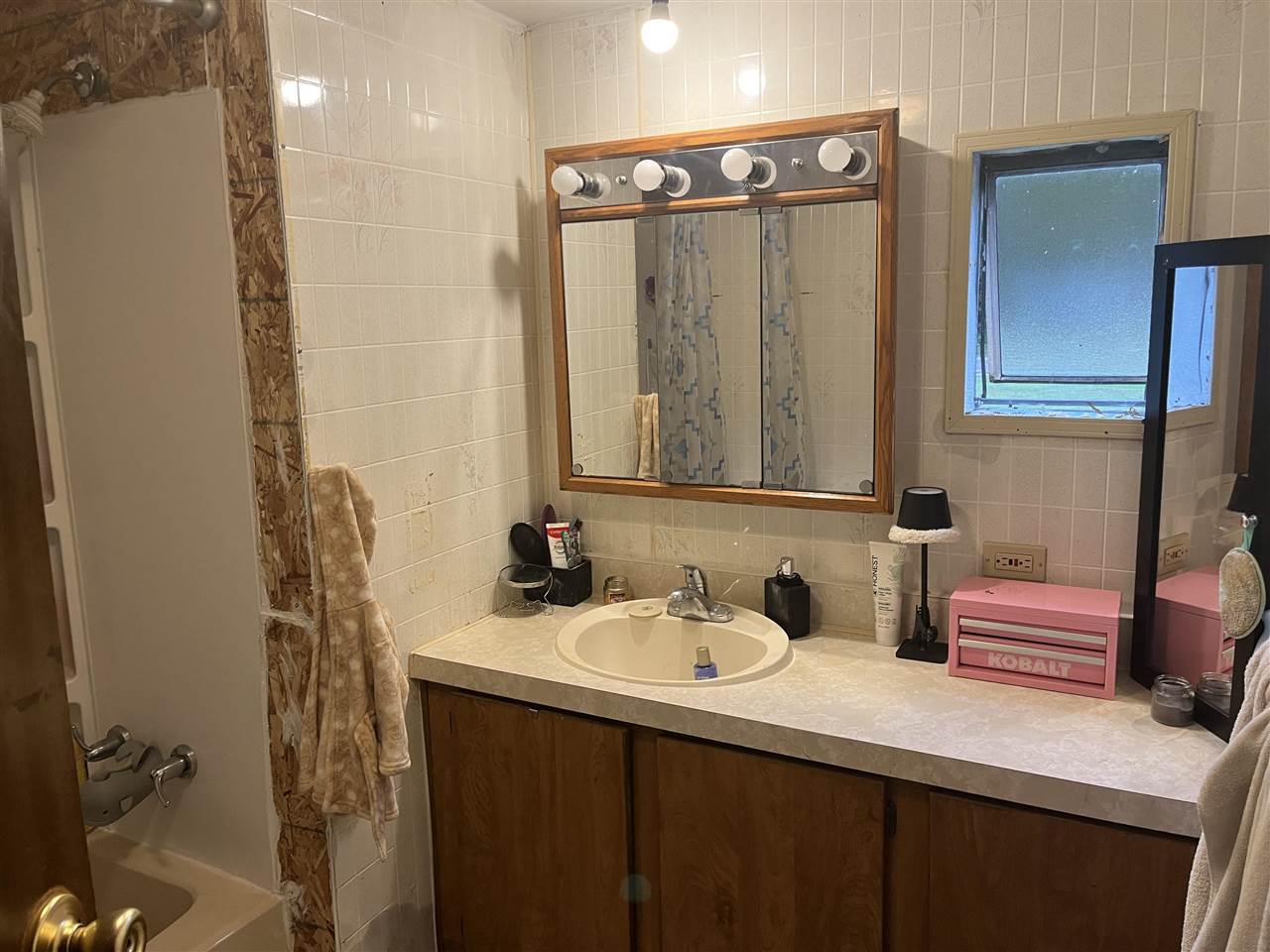 1903 Clark Road Central Lake MI 49622