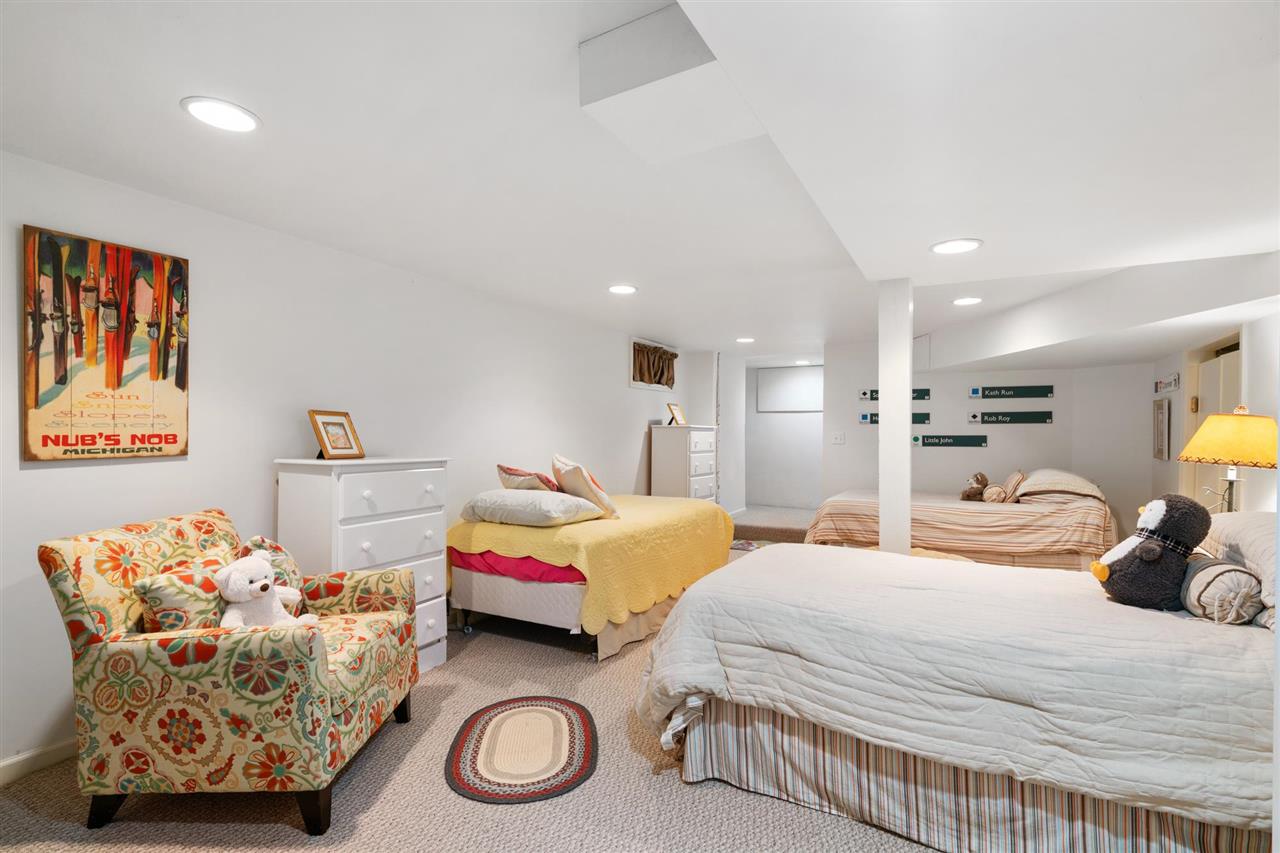 535 Hoyt Street Harbor Springs MI 49770