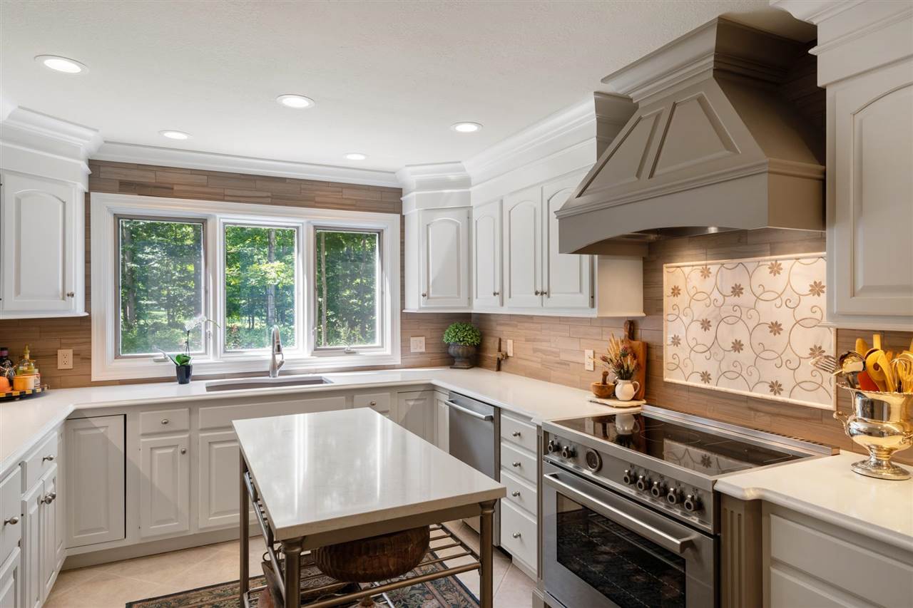 2340 Pinecrest Harbor Springs MI 49740