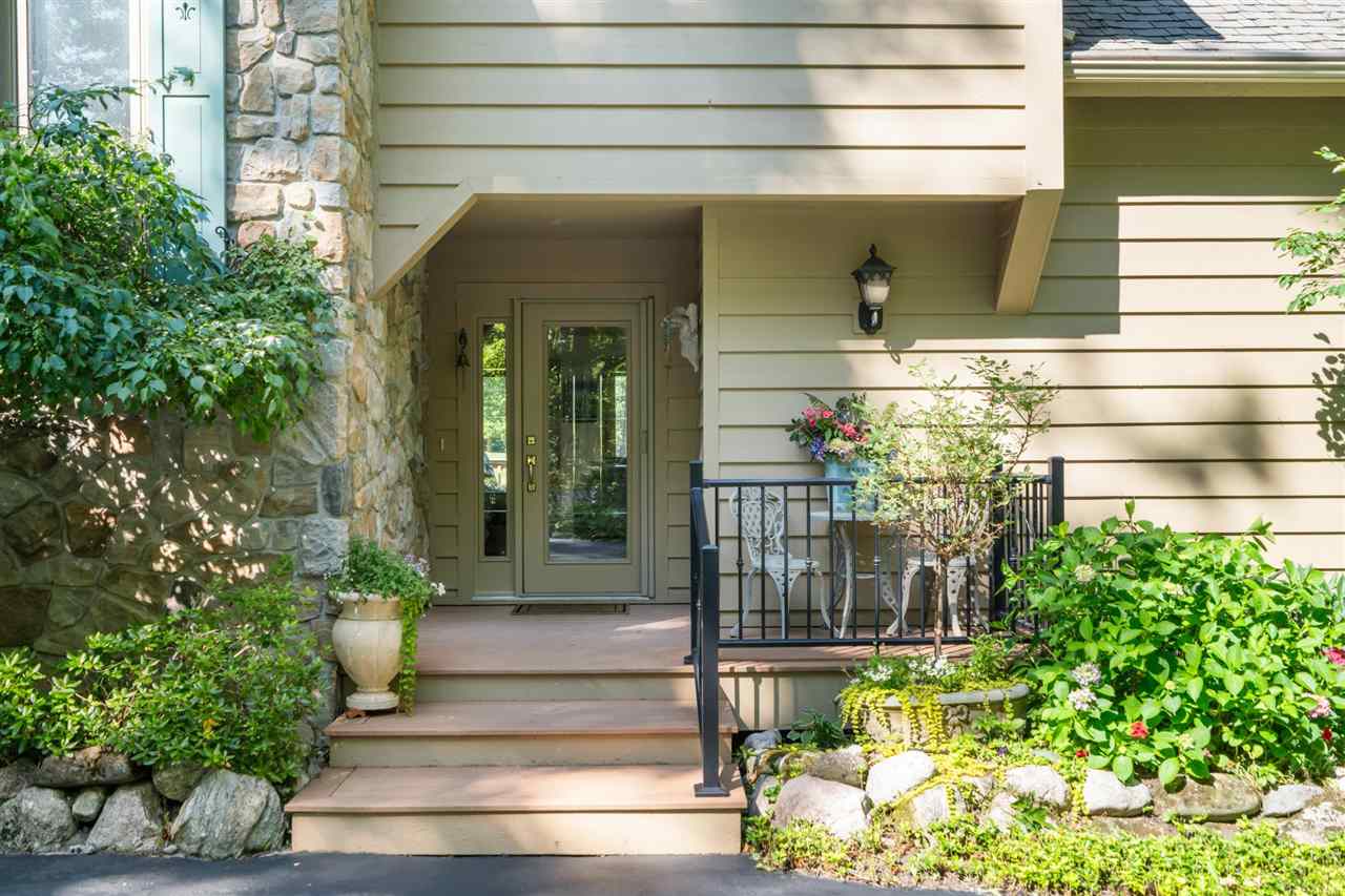 2340 Pinecrest Harbor Springs MI 49740
