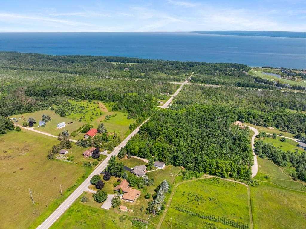1701 Horton Bay Road Petoskey MI 49770