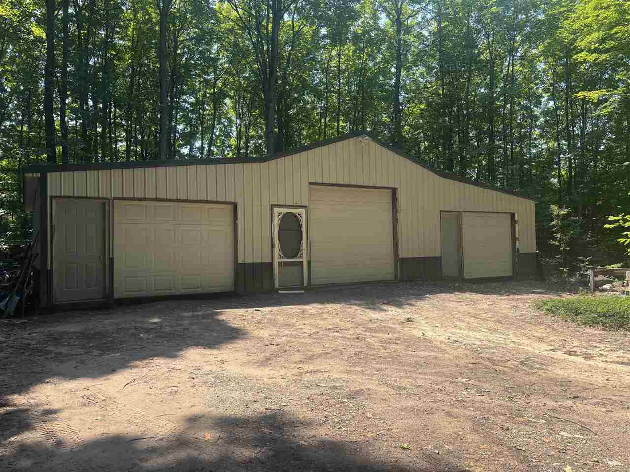 3312 Knipe Road Central Lake MI 49622