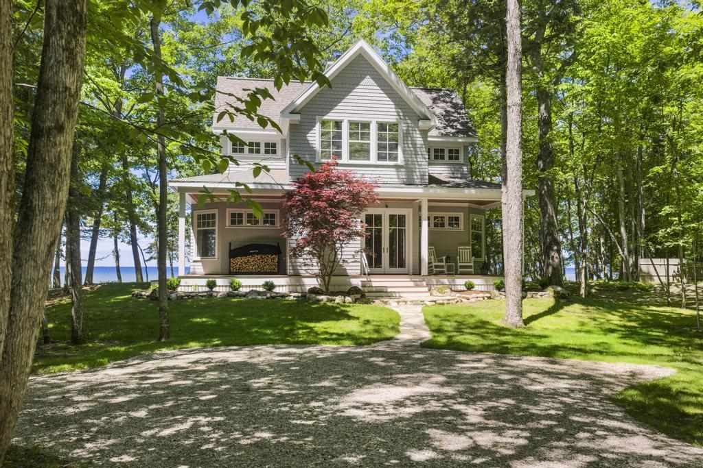 2837 Walden Road Harbor Springs MI 49740