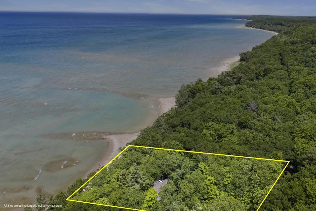 2837 Walden Road Harbor Springs MI 49740