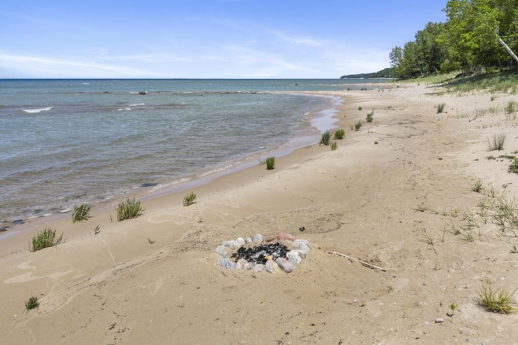 2837 Walden Road Harbor Springs MI 49740