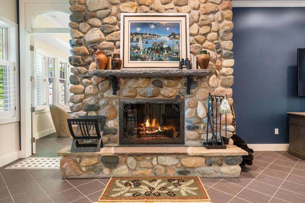 5140 Thorne Swift Court Harbor Springs MI 49740