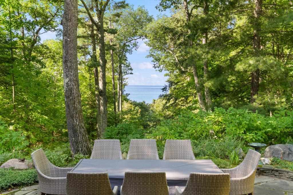 5140 Thorne Swift Court Harbor Springs MI 49740