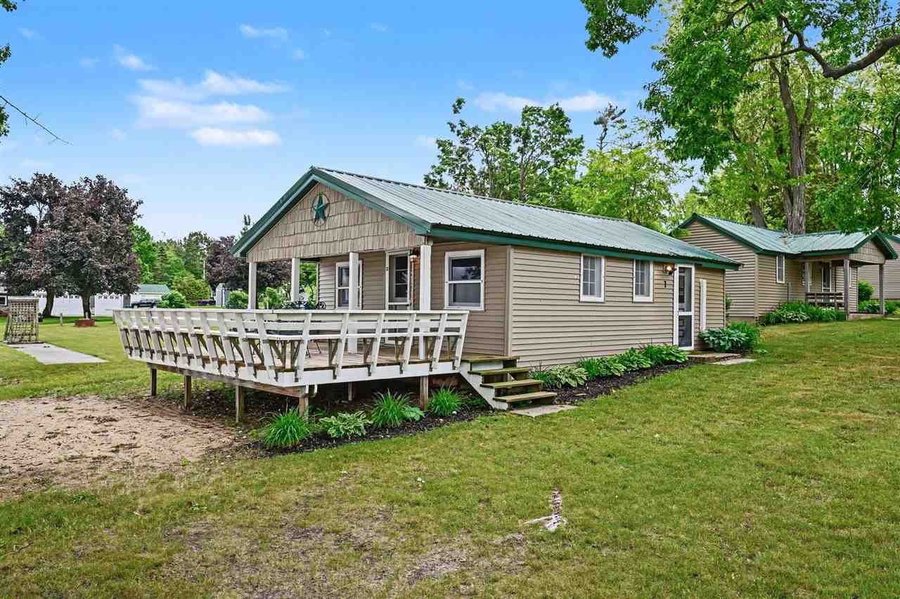 5124 Beechwood Avenue Gaylord MI 49735