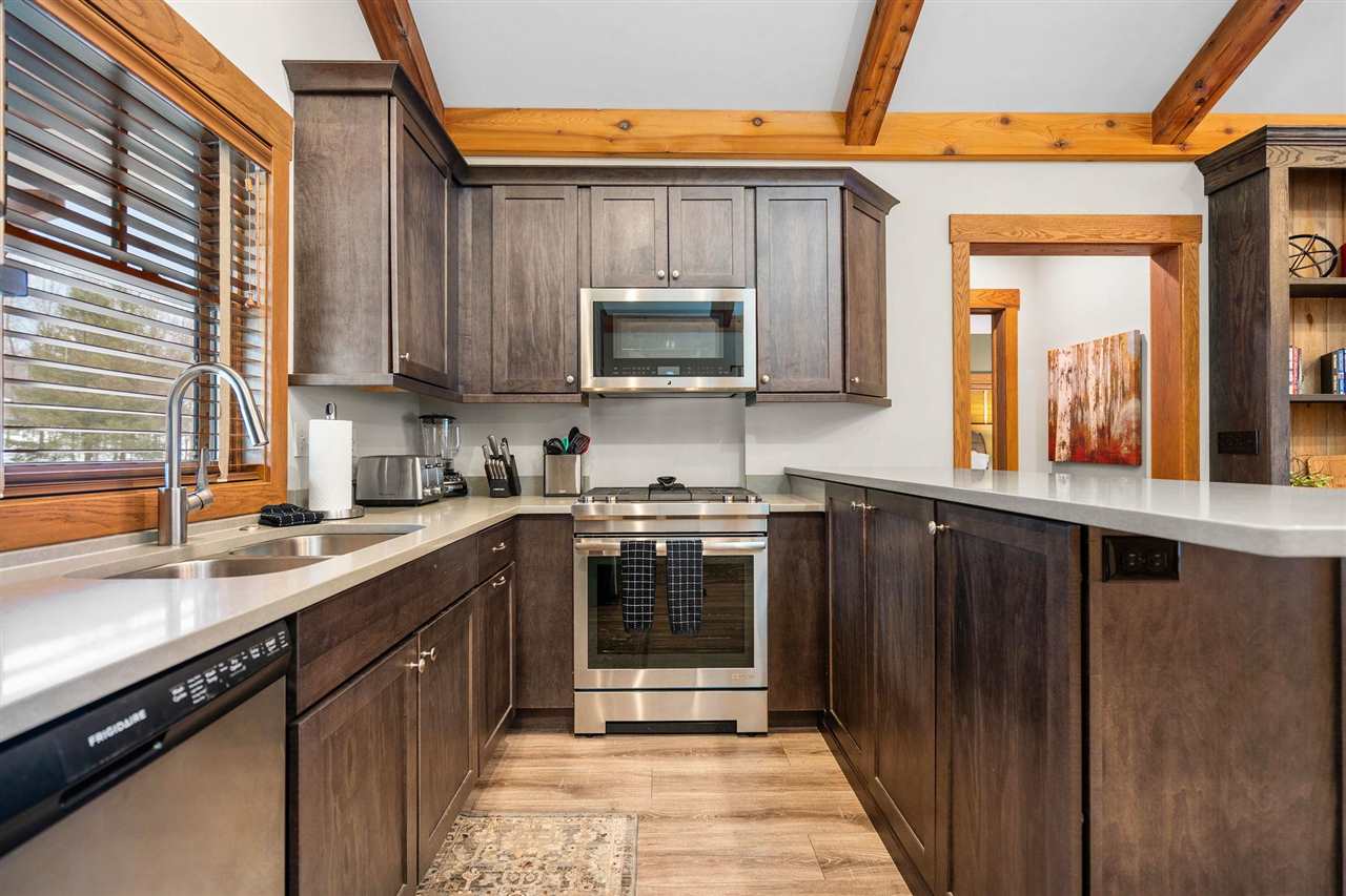 2574 Highlander Drive Harbor Springs MI 49740