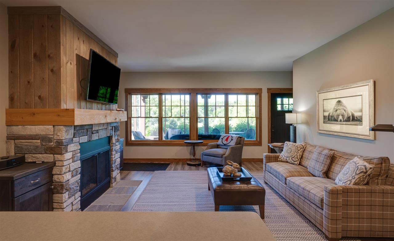 2574 Highlander Drive Harbor Springs MI 49740