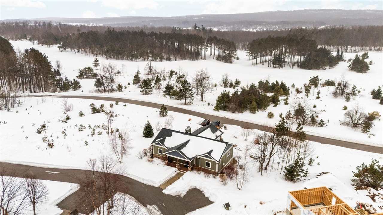 2574 Highlander Drive Harbor Springs MI 49740