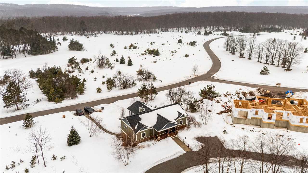 2574 Highlander Drive Harbor Springs MI 49740
