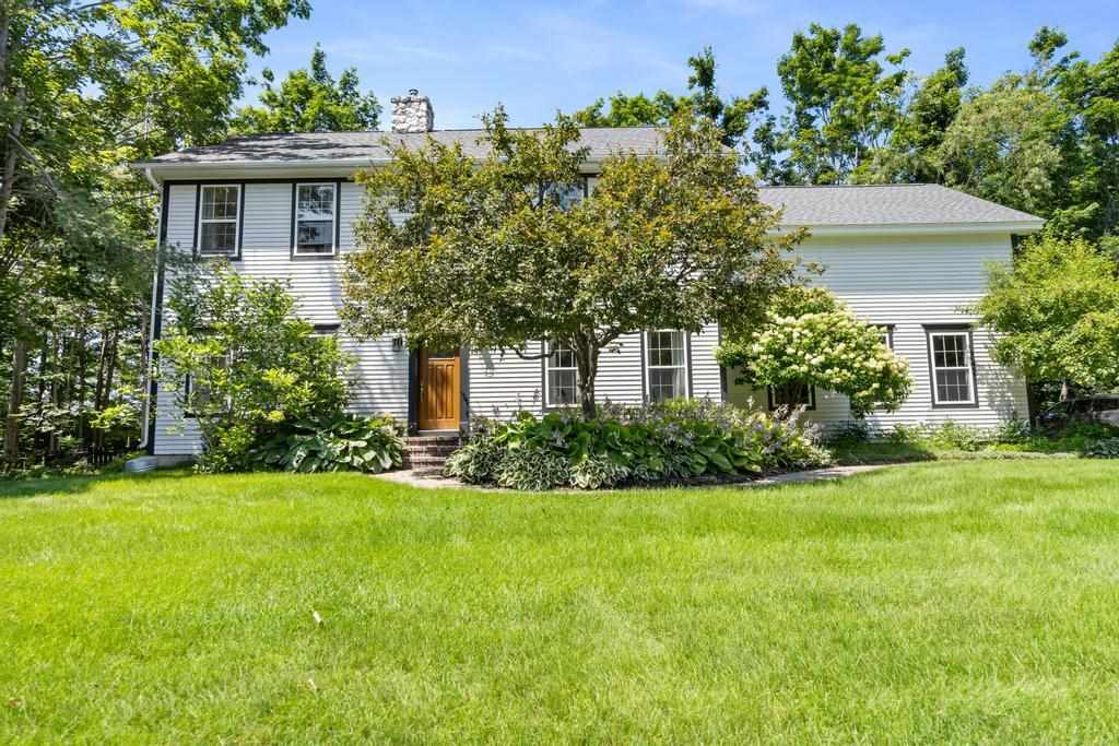 1035 Autumn Lane Petoskey MI 49740