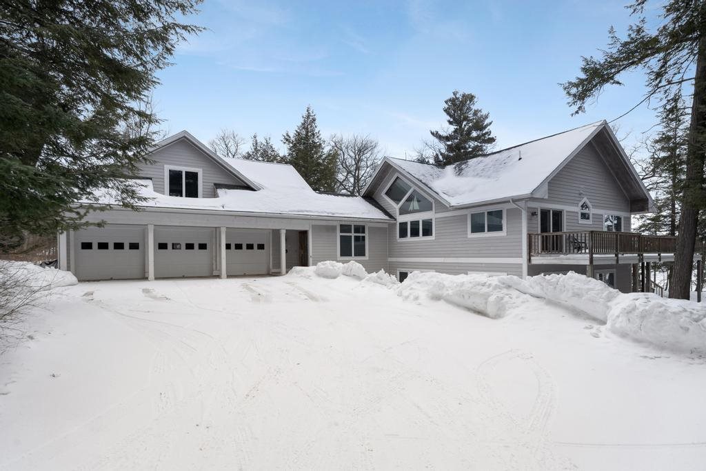 5304 Chippewa Drive Cross Village MI 49723