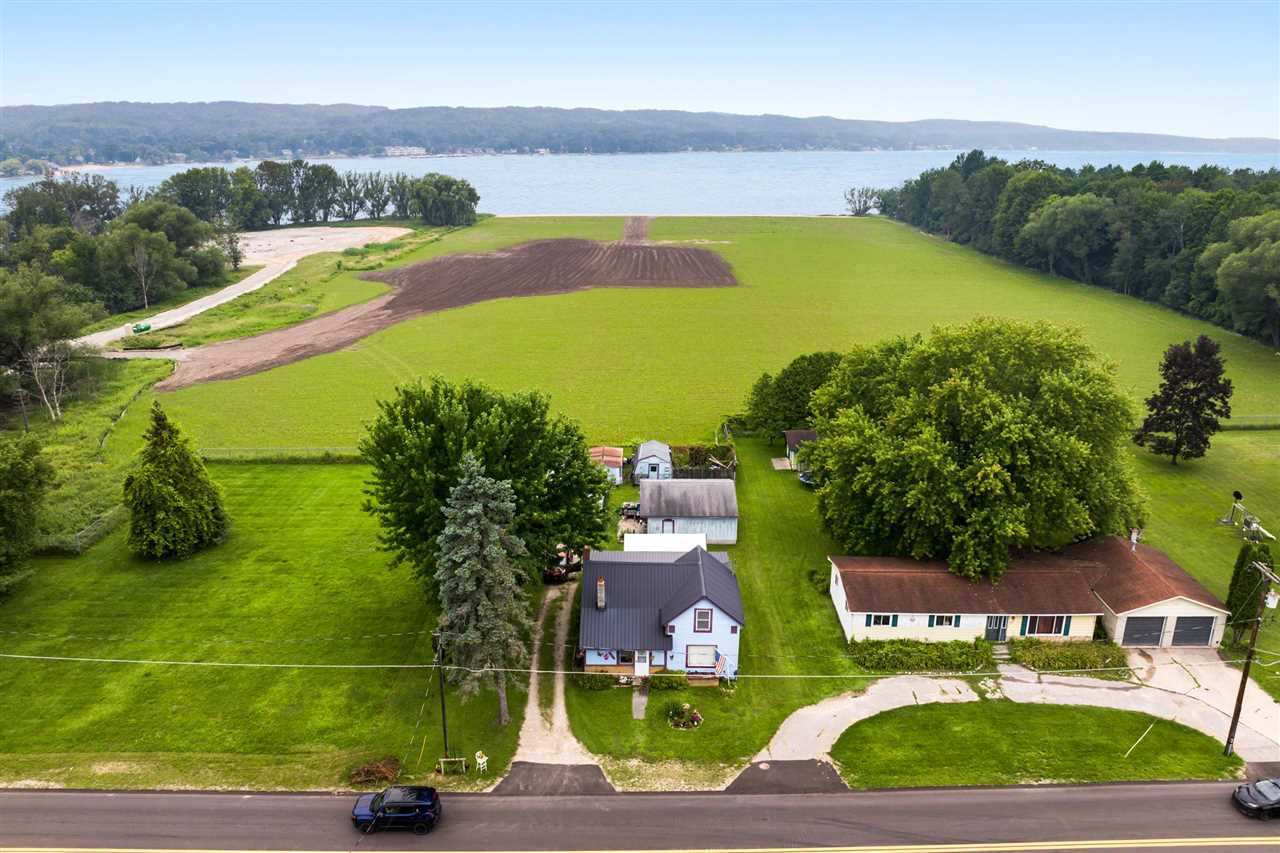 801 Sunset Street East Jordan MI 49727