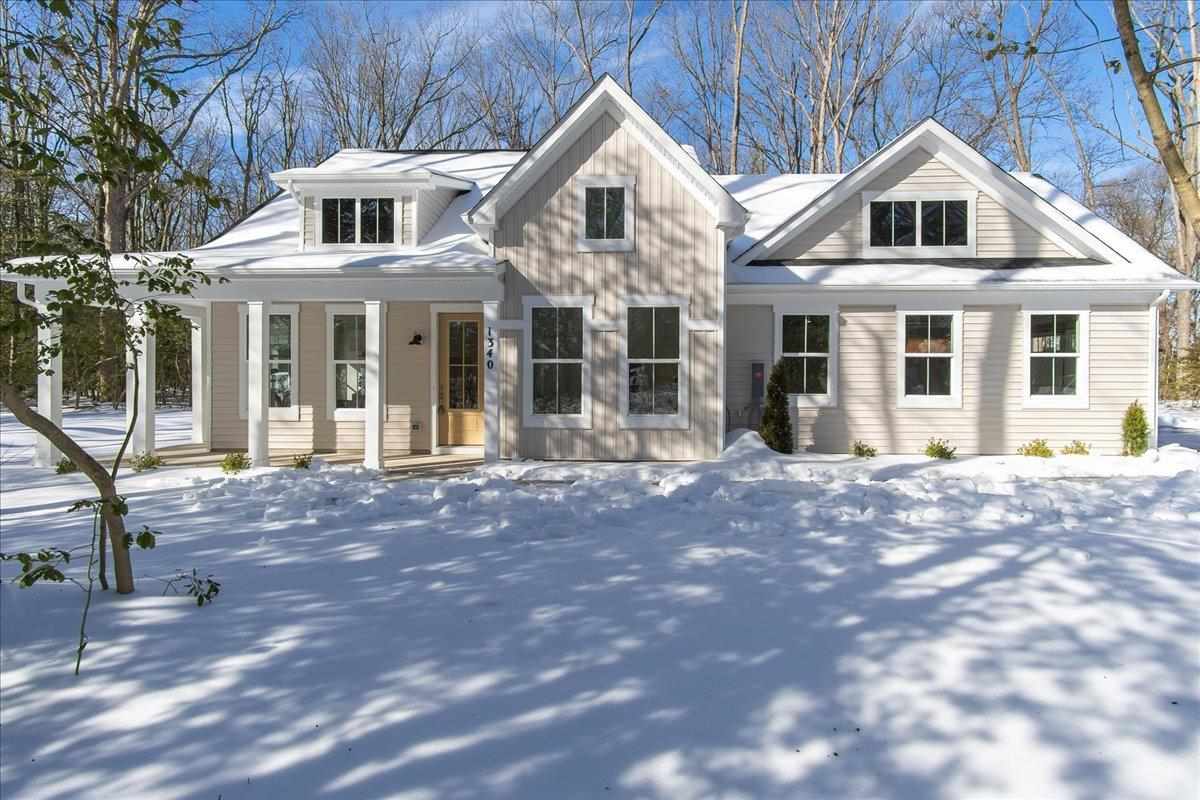 2152 Golfview Court Harbor Springs MI 49740