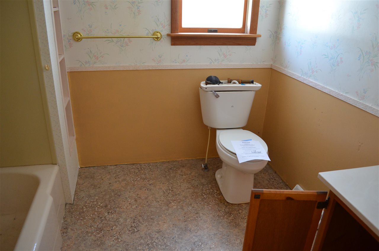 6105 Us 31 Highway Levering MI 49755