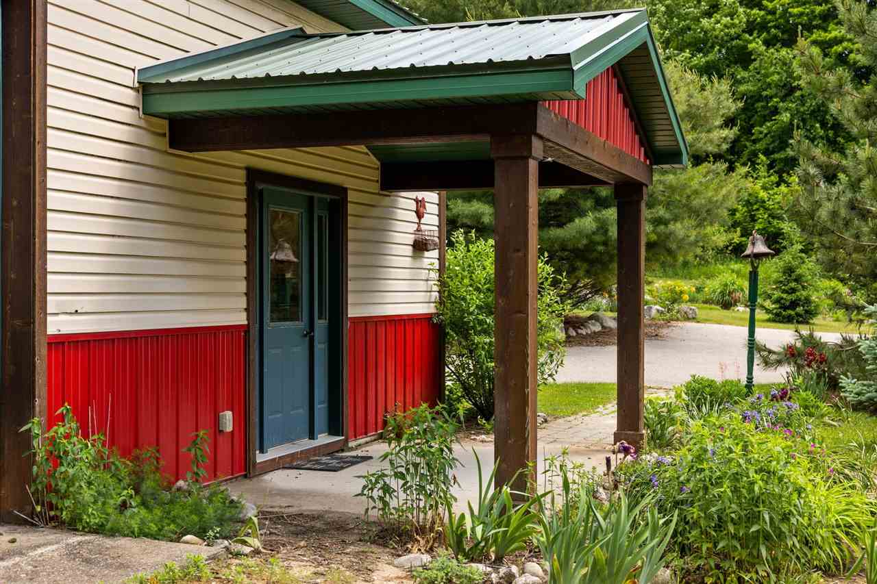 11201 Detour Road Ellsworth MI 49729