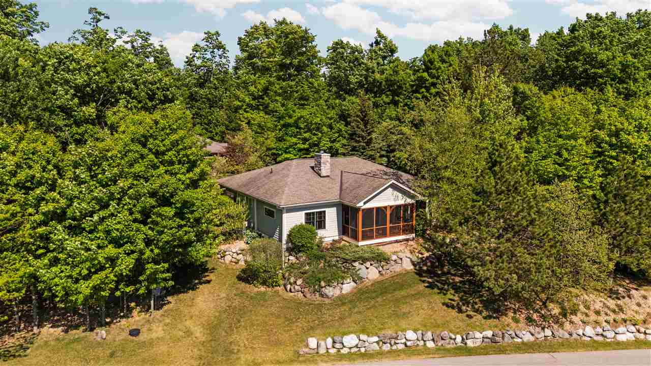 2588 Cottage Lane Harbor Springs MI 49740