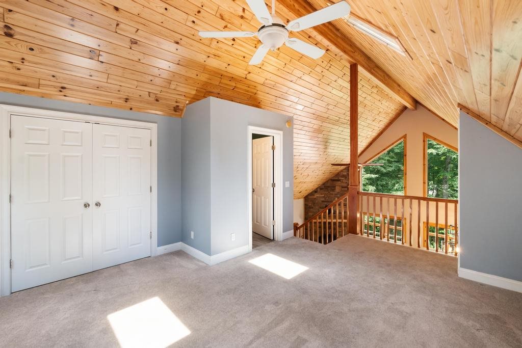 04480 Walloon Court Boyne City MI 49712