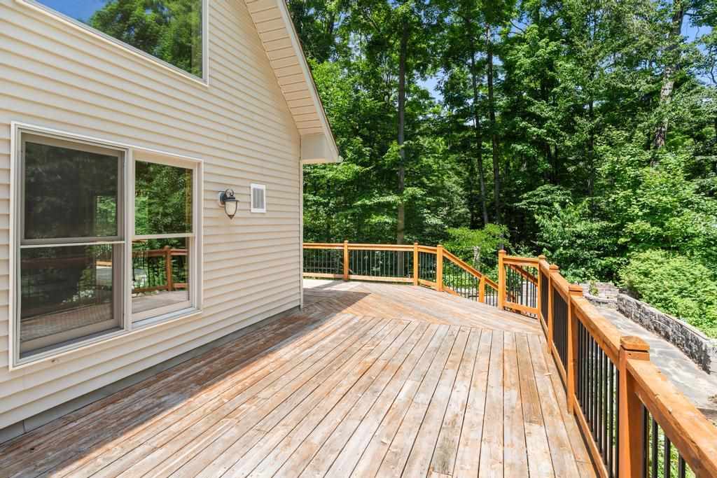 04480 Walloon Court Boyne City MI 49712