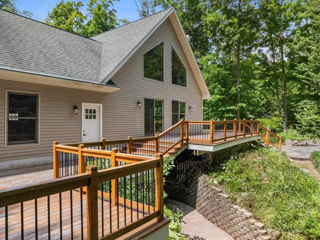 04480 Walloon Court Boyne City MI 49712