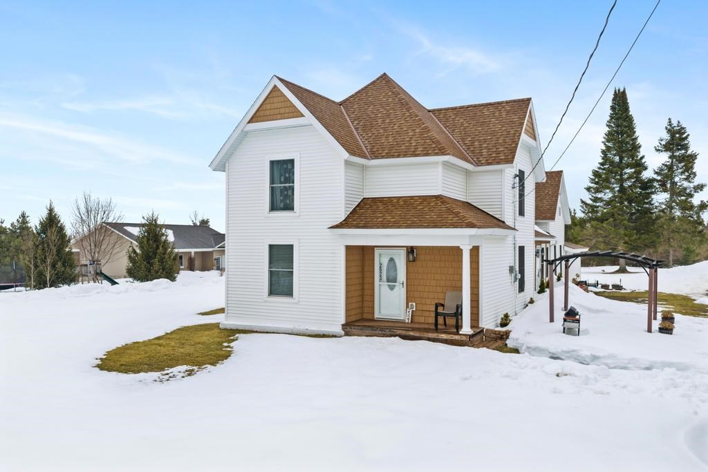 2523 Howard Road Petoskey MI 49770
