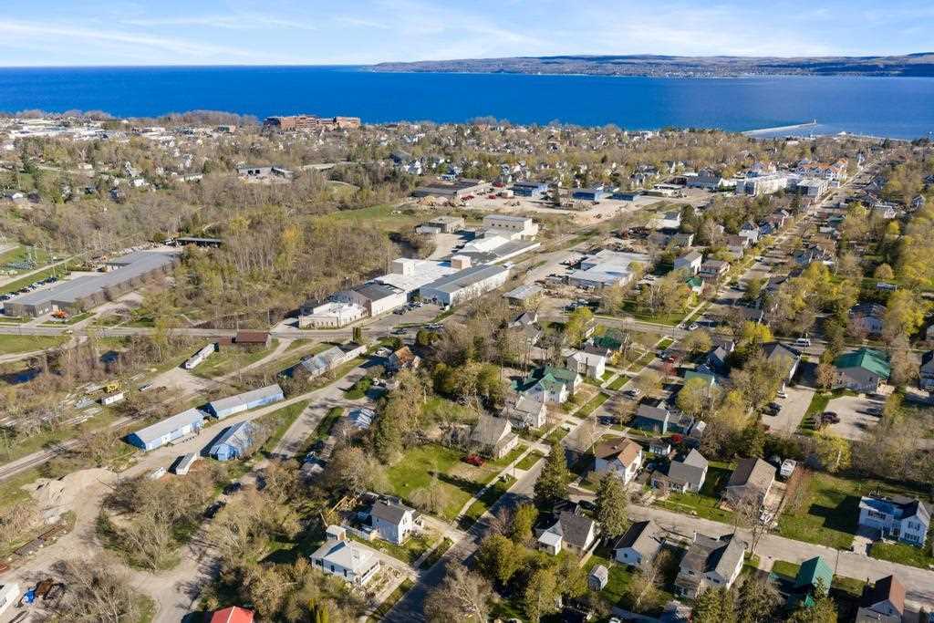 1226 Emmet Street Petoskey MI 49770
